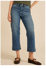 Model wearing maurices clothing.