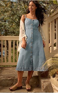 Model wearing maurices clothing.