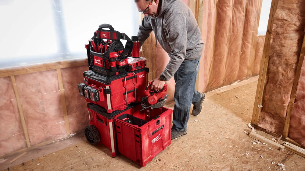 NEW Milwaukee PACKOUT™ Drawer | Protect and organize your tools like a pro. Pre-order today!
