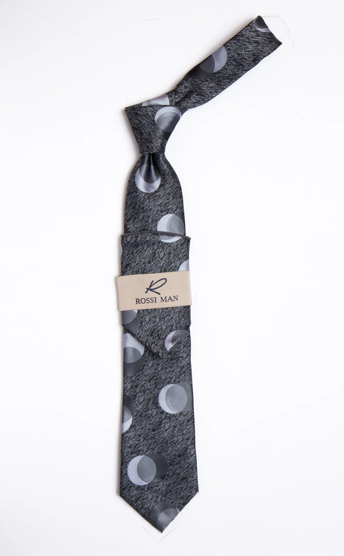 Rossi Man Tie and Pocket Round - RMR-457-1