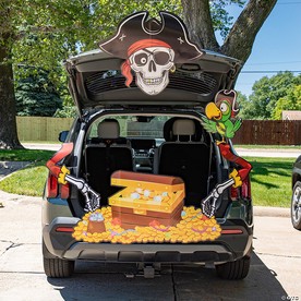 Value Spooky Pirate Trunk-or-Treat Cardstock Decorating Kit - 5 Pc.