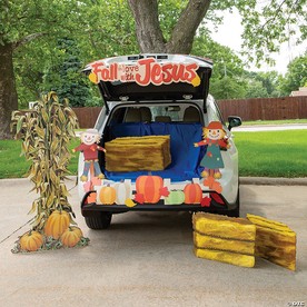 Religious Scarecrow Trunk-or-Treat Decorating Kit - 22 Pc.