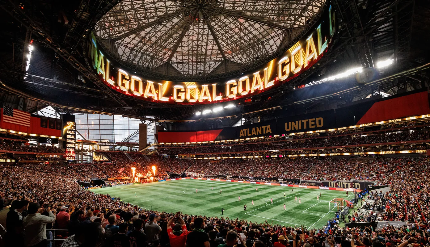 17s cheering at Mercedes-Benz Stadium