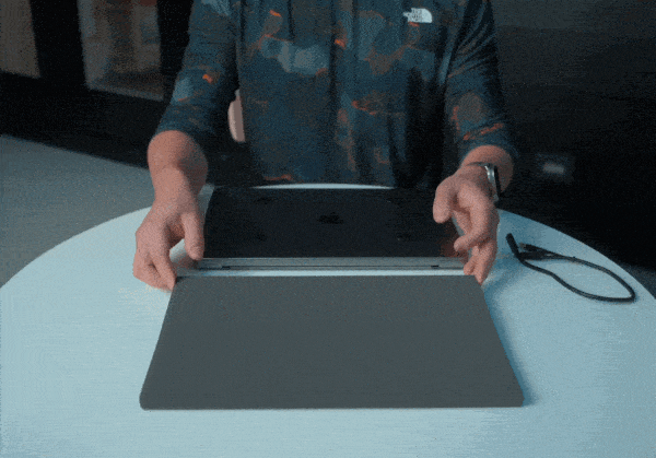 Mobile Pixels DUEX Float Monitor