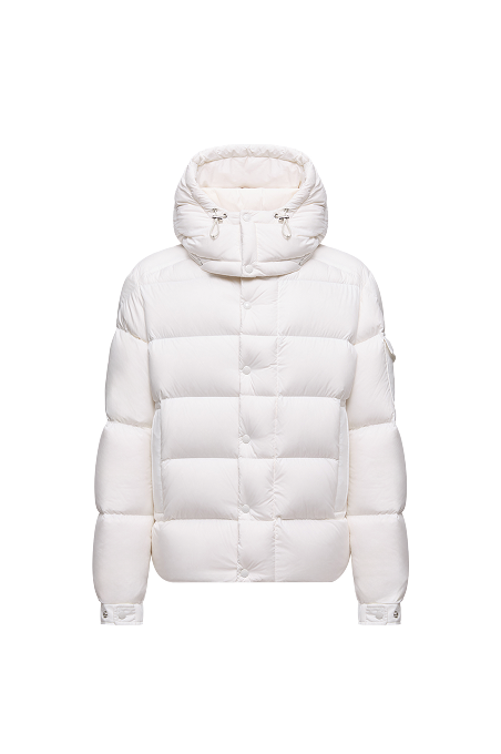 Moncler Maya 70 Hooded Short Down Jacket