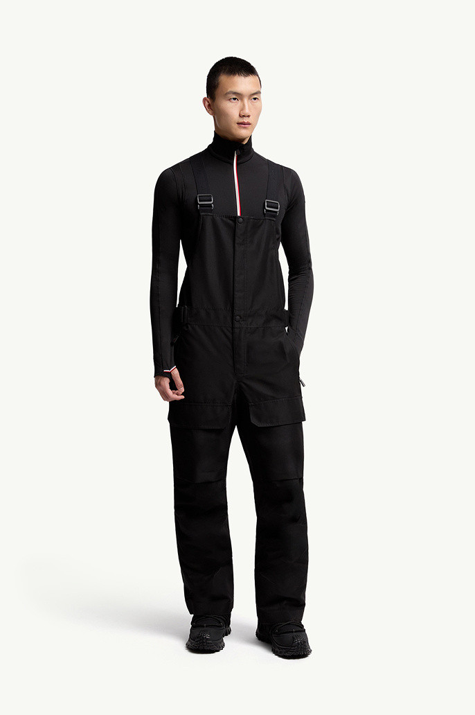Outerwear Shop now on Moncler's website