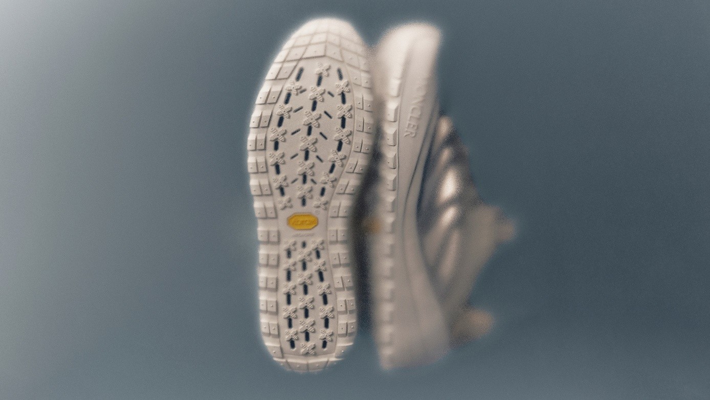 Accessories Shop now on Moncler's website