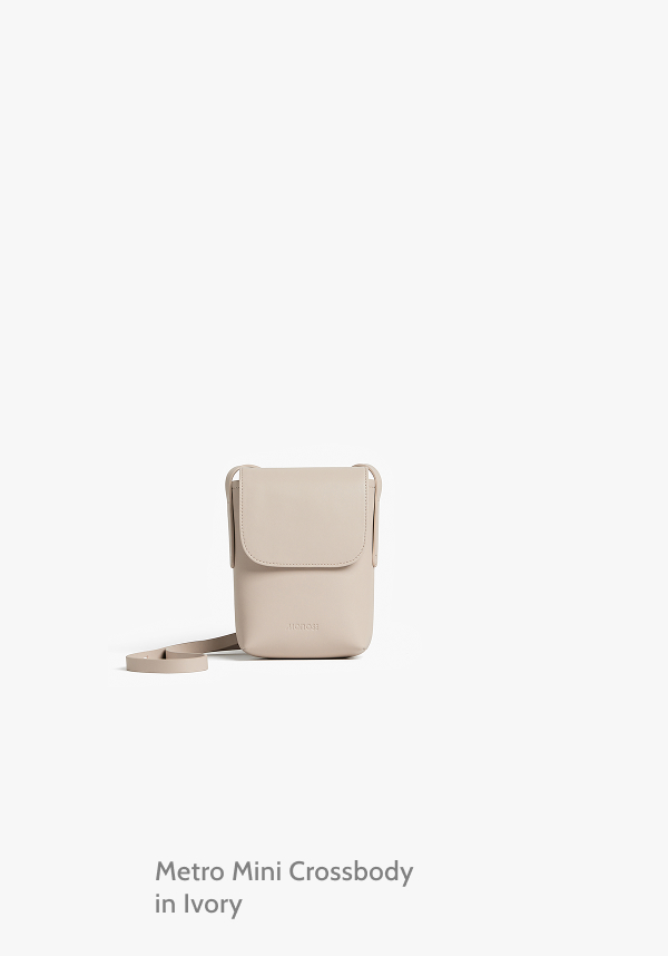 Metro Mini Crossbody in Ivory.