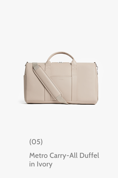 (05) Metro Carry-All Duffel in Ivory.