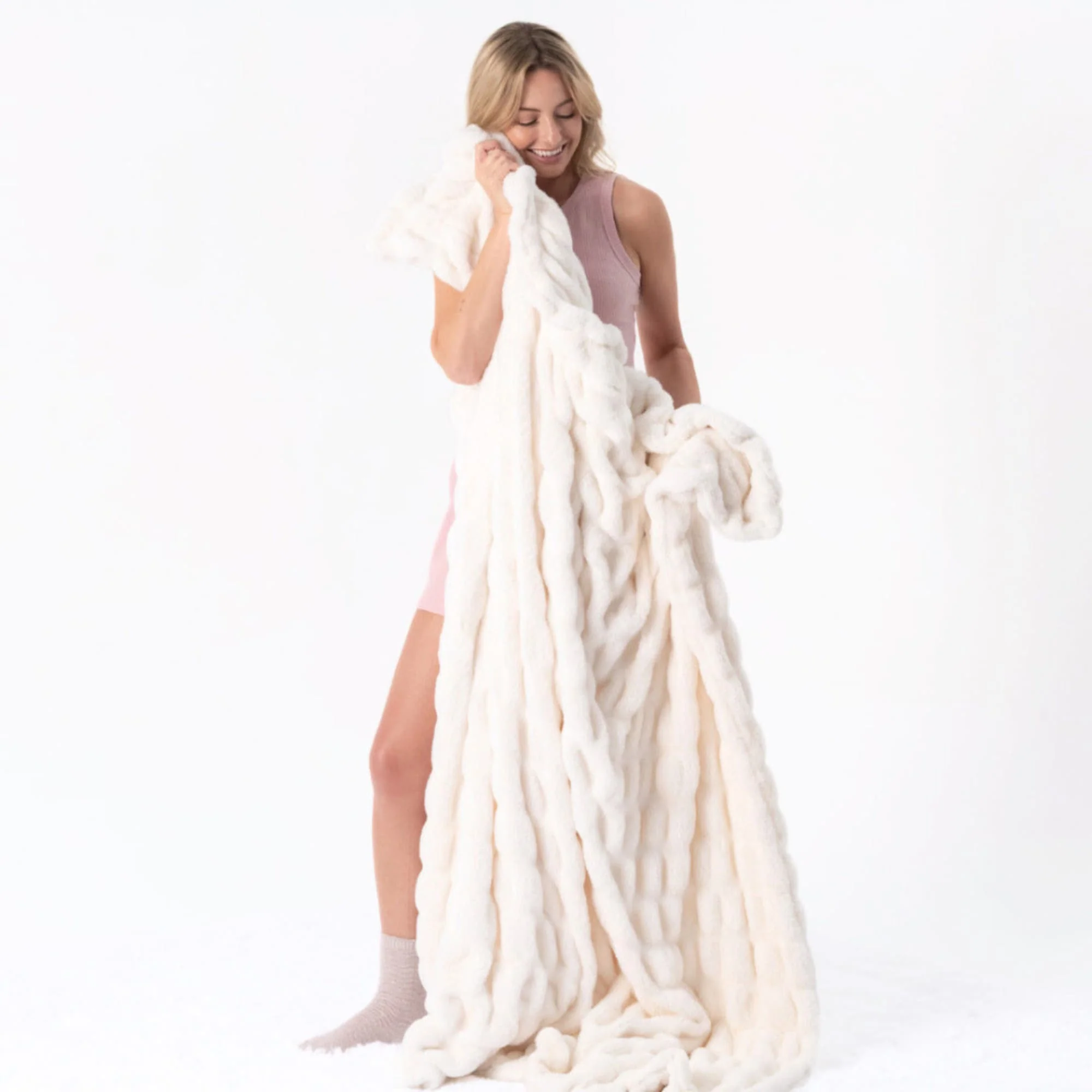 Image of Rippled Faux Fur Throw Blanket