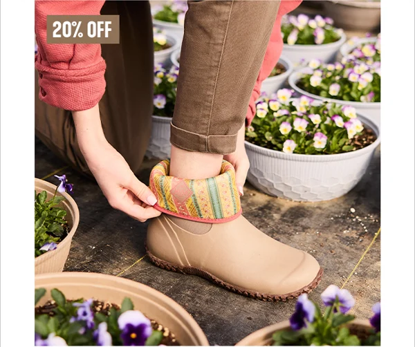 20% Off Women's Muckster II Collection