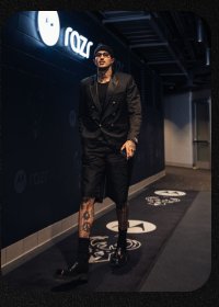 Display images to show real-time content