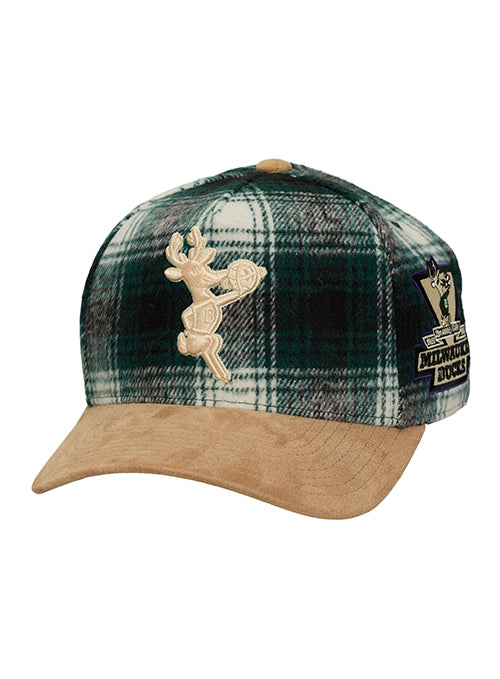 Mitchell & Ness HWC '68 Green Plaid Milwaukee Bucks Snapback Hat