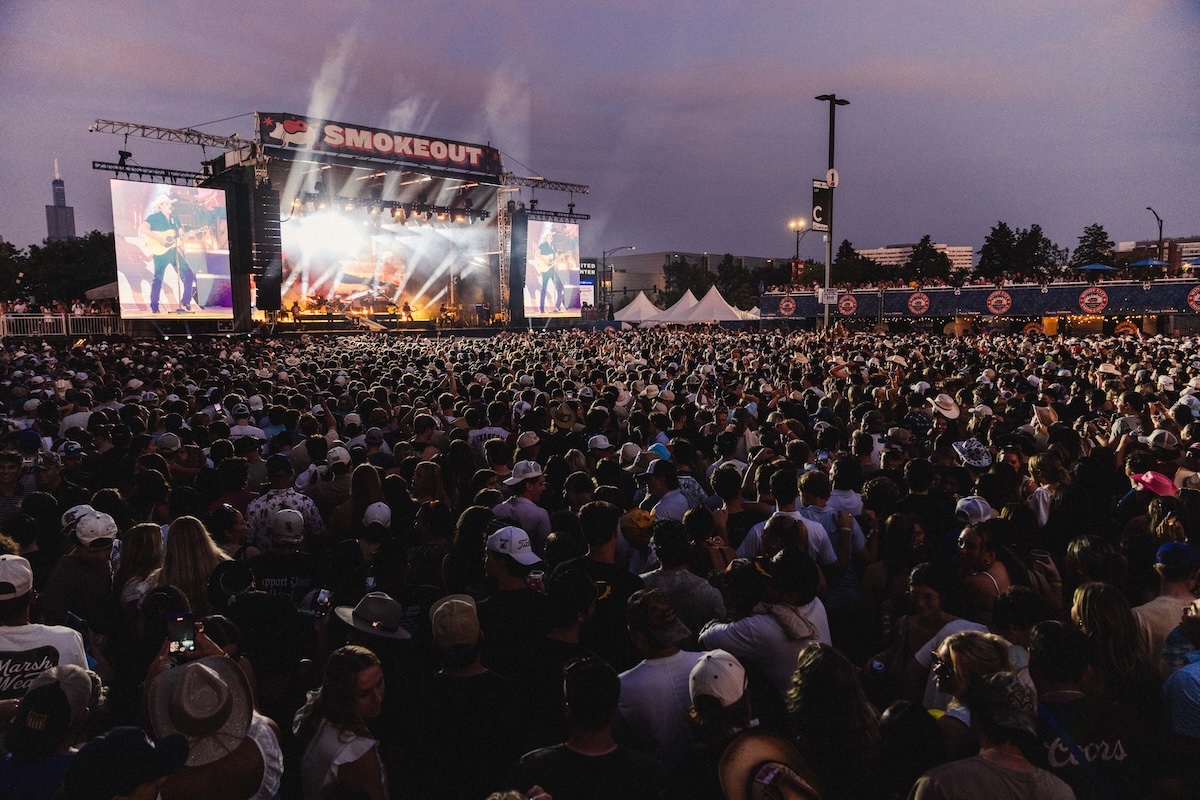 Windy City Smokeout | Country Music & BBQ Festival | July 8-12 | Chicago, IL | Parking Lot Party at United Center