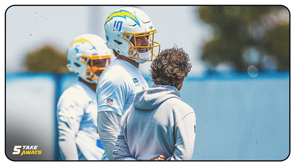 How Justin Herbert Has Meshed With Mike McDaniel This Offseason