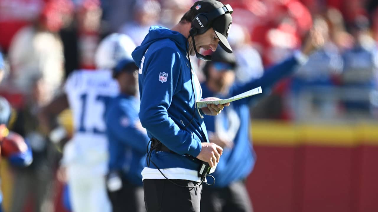 Colts head coach Shane Steichen on offensive issues in Week 12 loss to Chiefs: 'It starts with me.' Tap to read more.
