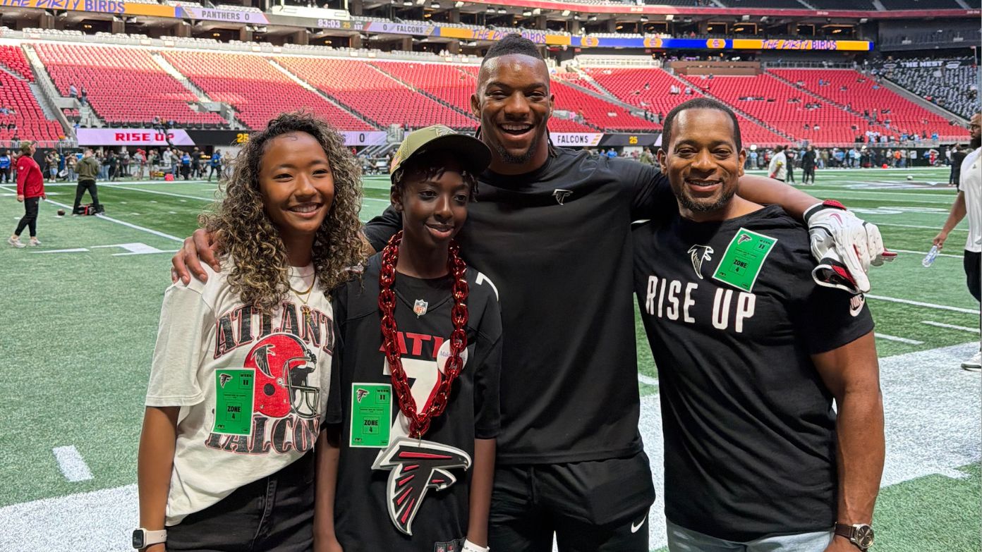 Jayden makes memories of a lifetime in Make-A-Wish meeting with Bijan Robinson and Falcons players