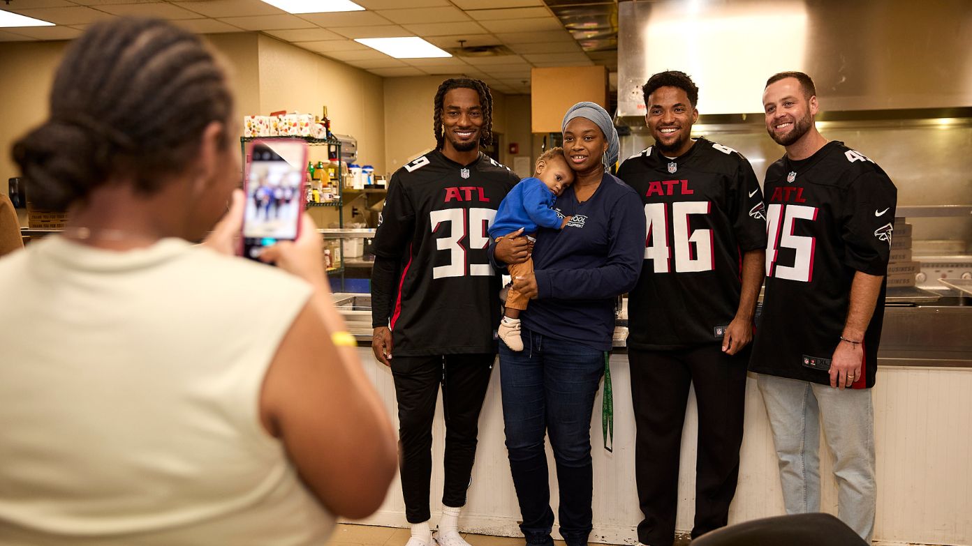 Thanksgiving events at Atlanta Mission shelters