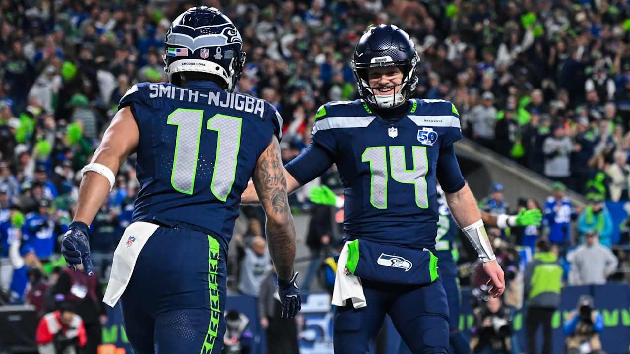 Sam Darnold 'Tremendous' In Seahawks' Playoff Win Over 49ers Despite Oblique Injury