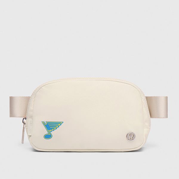 lululemon belt bag with the Blue Note
