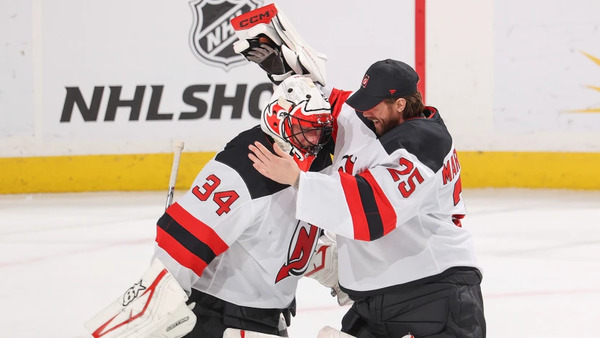 Markstrom Extends with Devils, Solidifying Bond with Allen in Net