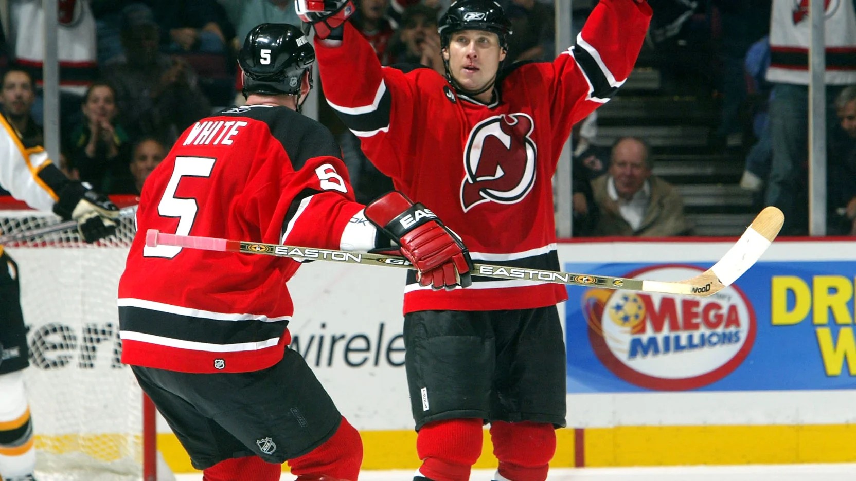 Mogilny Enters Hockey Hall Of Fame