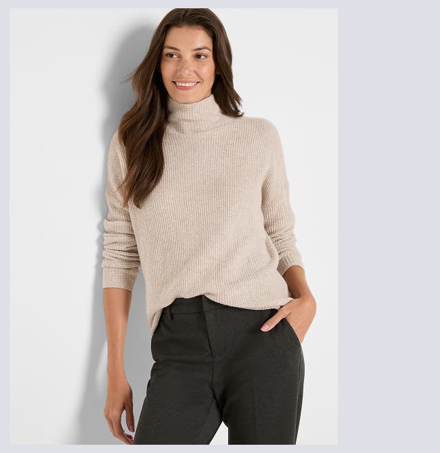 Waffle Tuck Sweater in Pebble