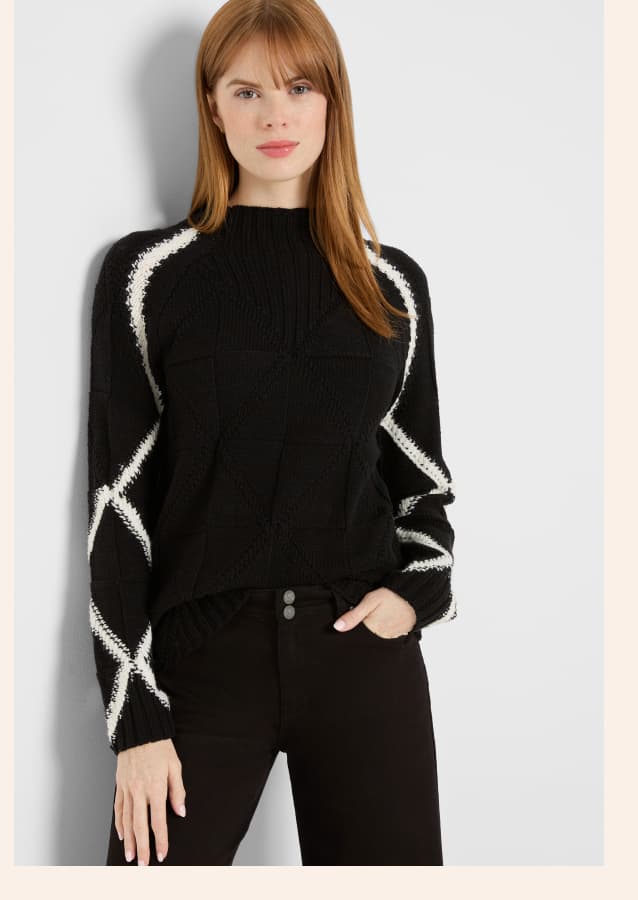 Dashing Diamonds Sweater in Black Onyx