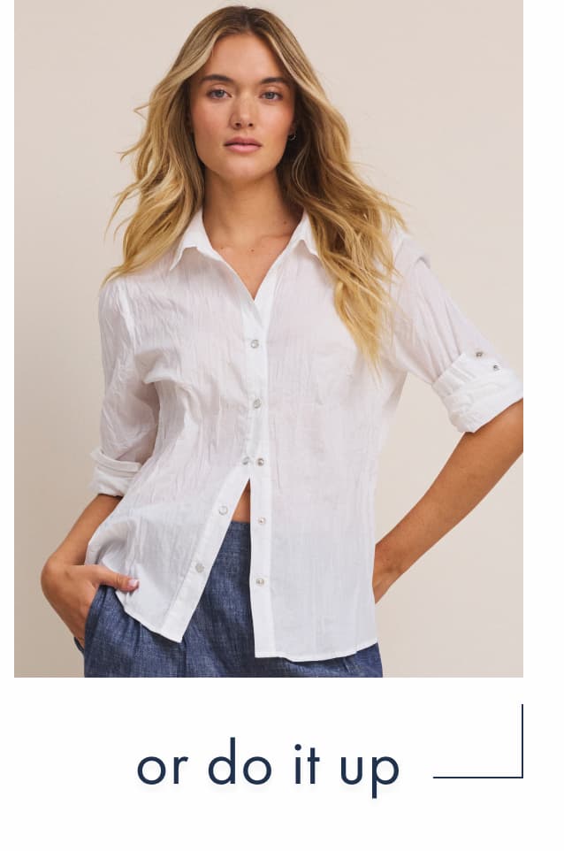 Or do it up. The lady wearing the nz by nic+zoe Core Cotton Shirt.