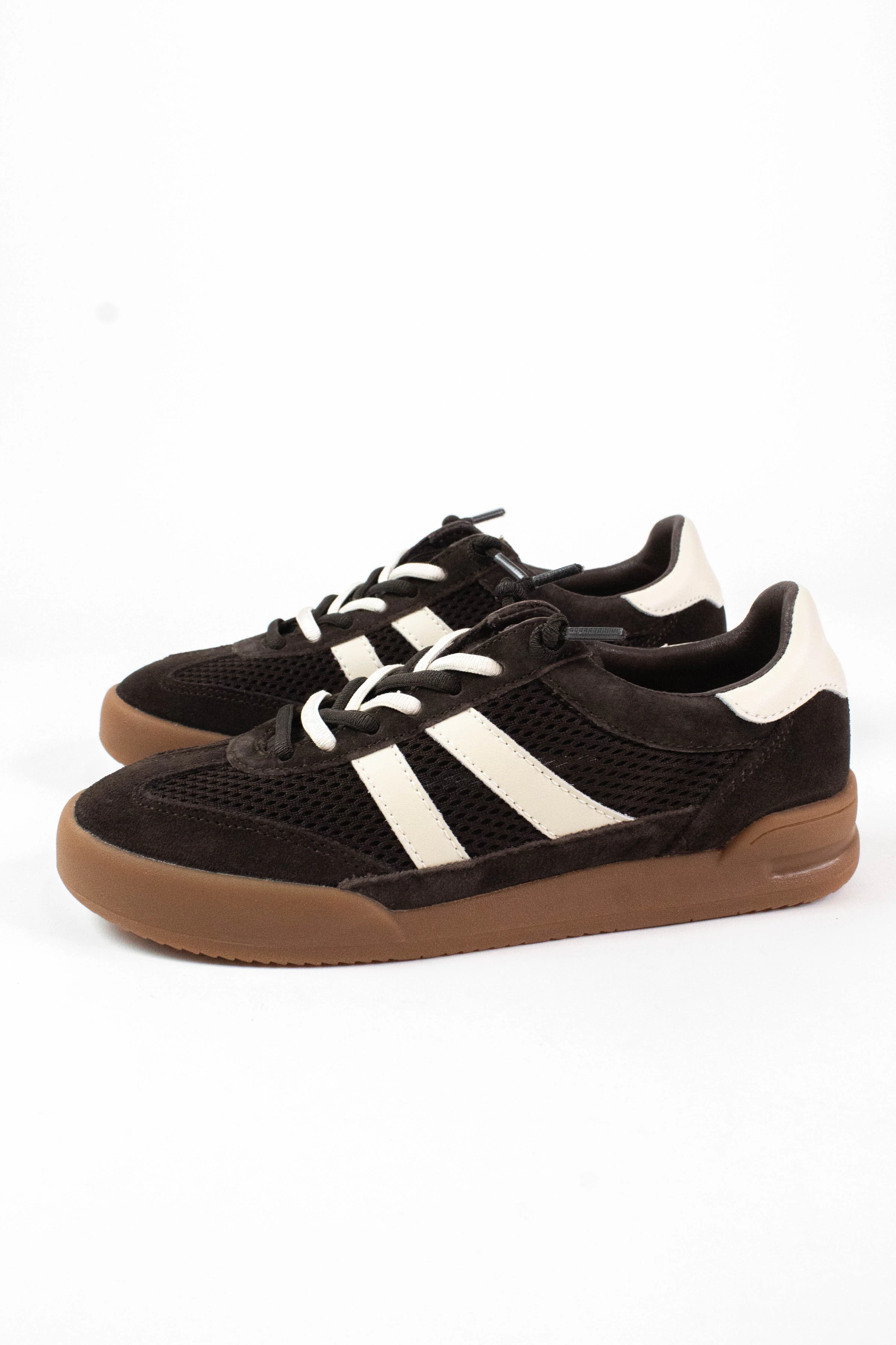 Image of Verdict Low Top Retro Sneaker, Dark Brown | Steve Madden