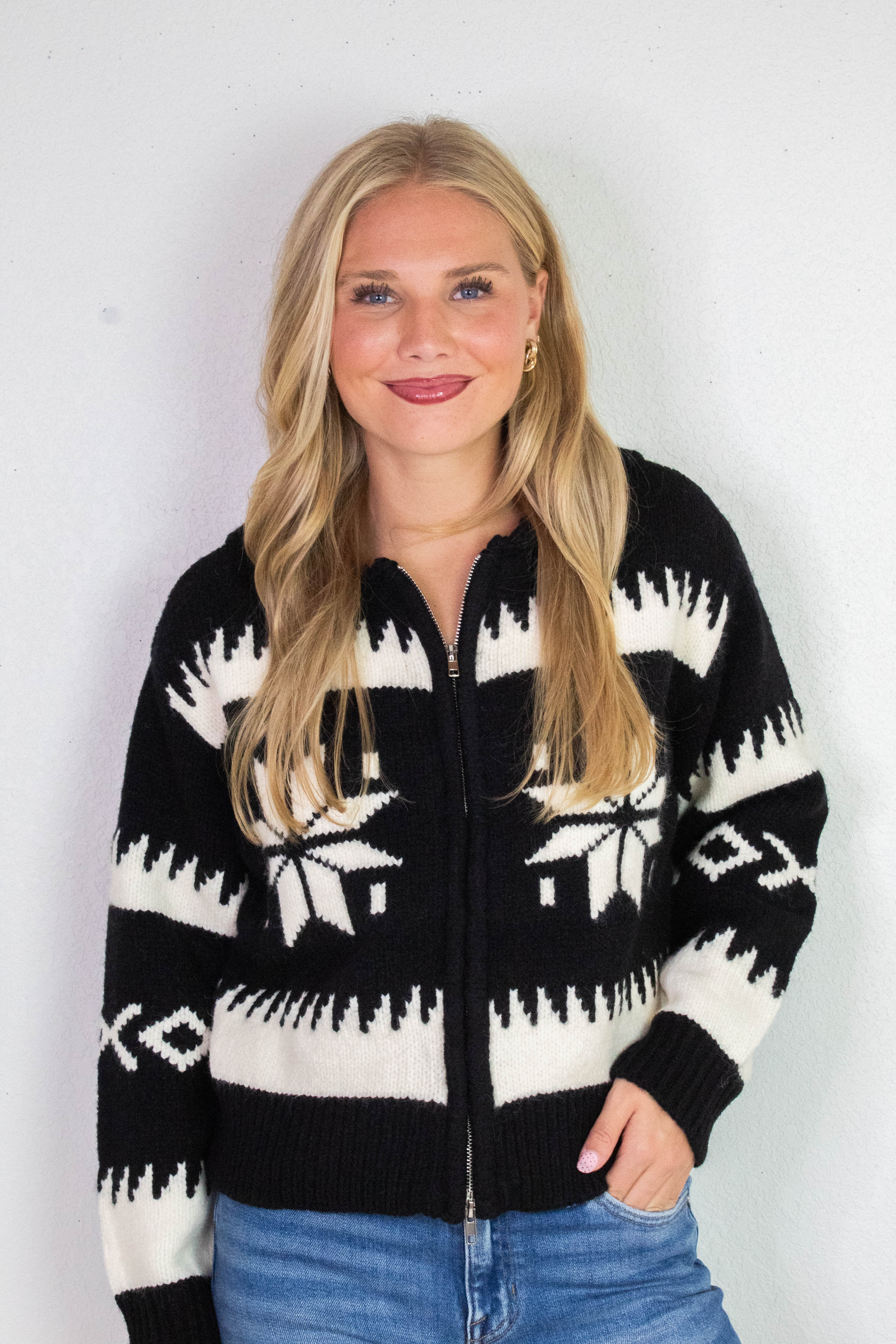 Image of Audovera Shawl Neck Cardigan, Black Cream | RD Style