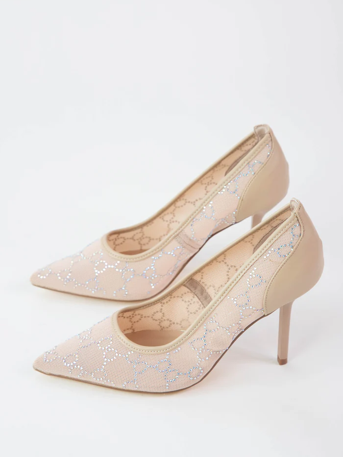 HEELS 3