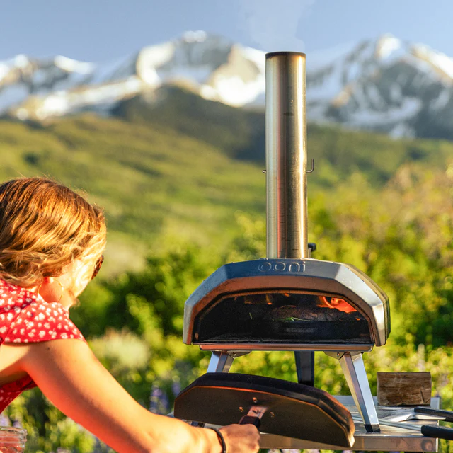 Karu 12 lets you cook anywhere, no gas tank required