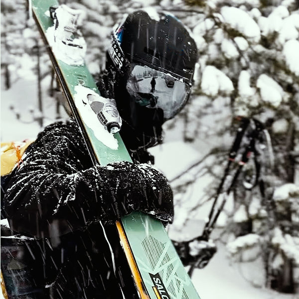 The-advantages-of-photochromic-ski-googles
