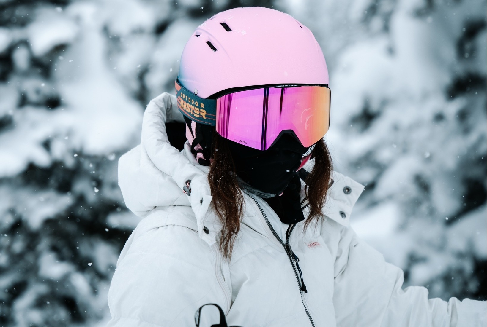 Mom's Day Gift  Guide-SNOW GEAR