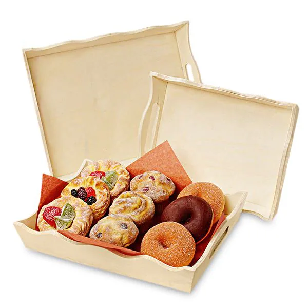 Scalloped<br>Tray Set