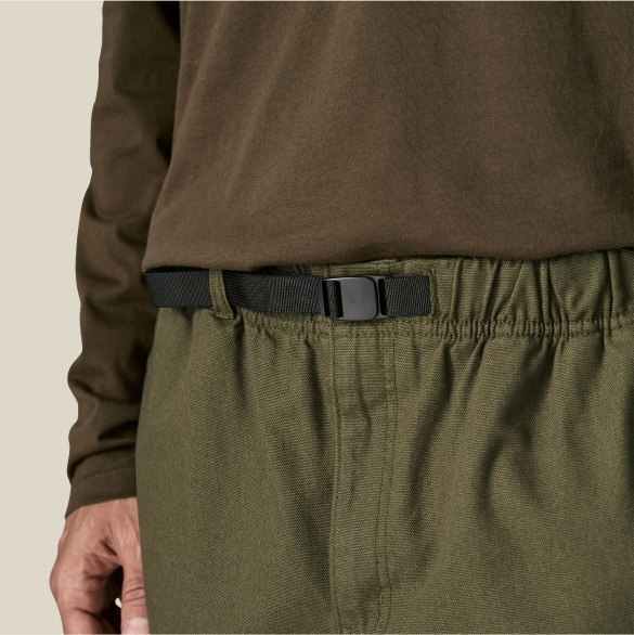 The Men’s Point Reyes Canvas Gi Pants have an elastic waistband with an adjustable belt and two drop-in patch pockets in back. 