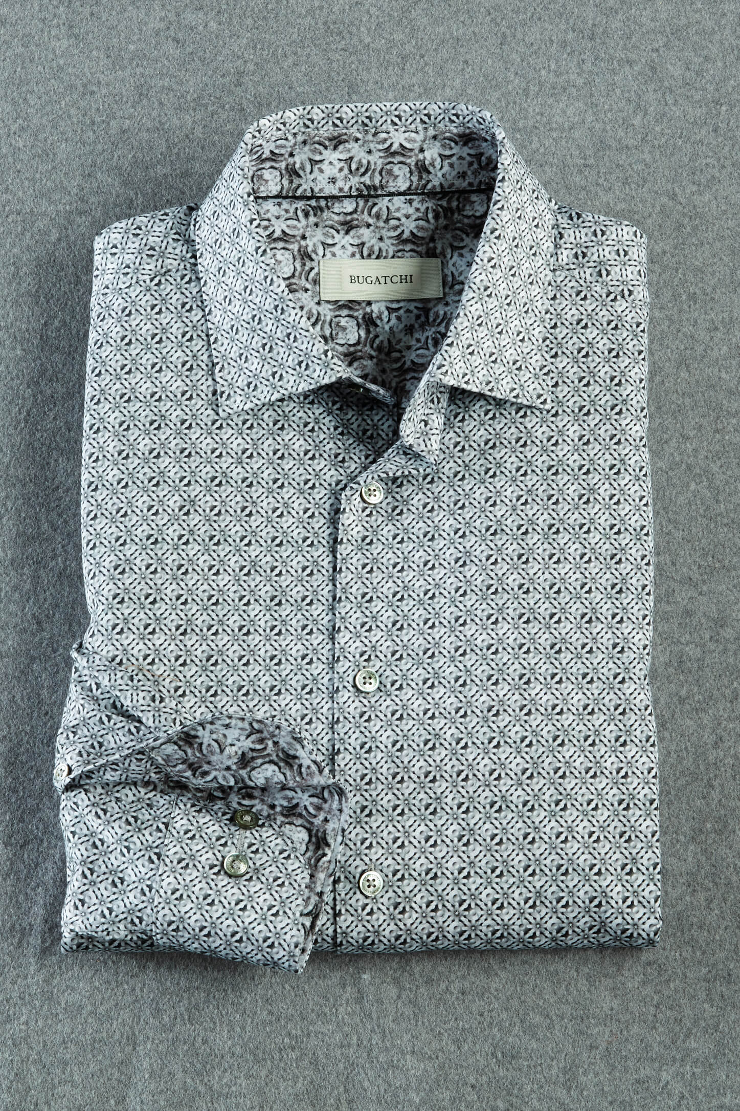 Image of Bugatchi Long Sleeve Jimmy Geo Knit Shirt