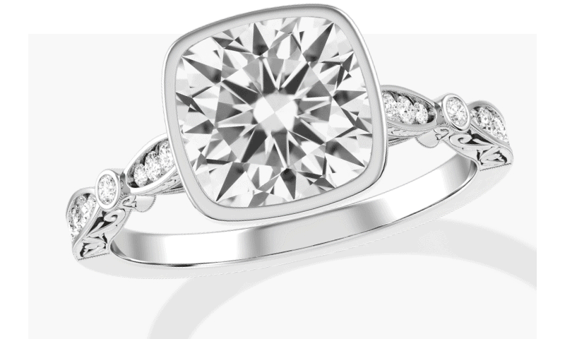 GIF showcasing stunning Personalized Diamond Rings