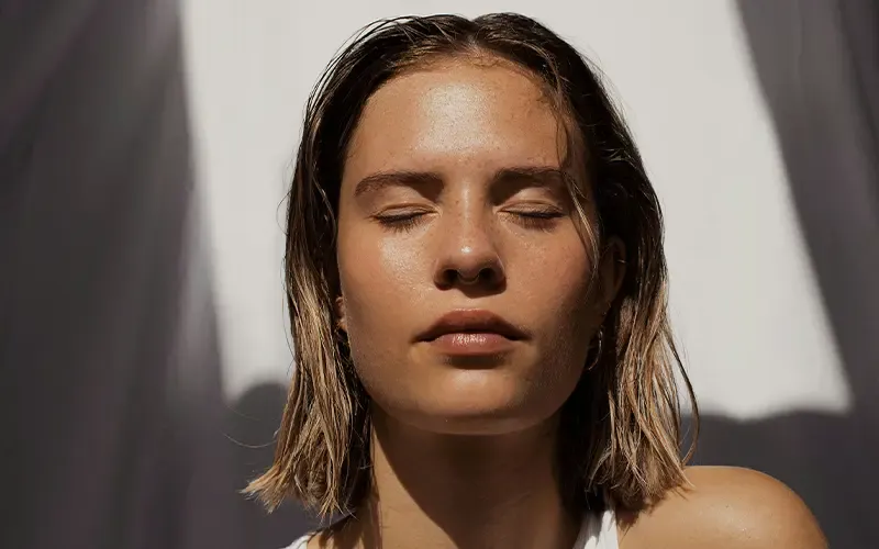 Dodge and burn Contouring before