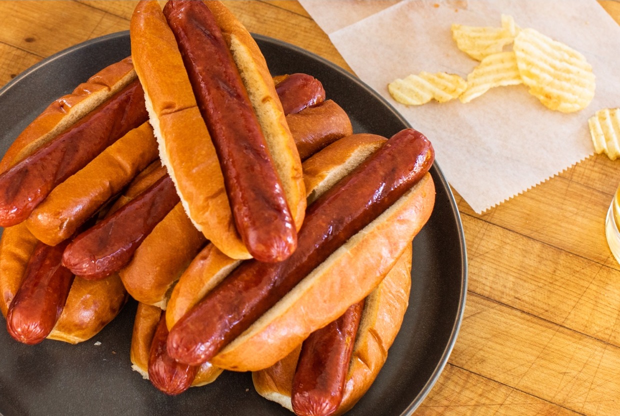 Great dogs start with great beef.