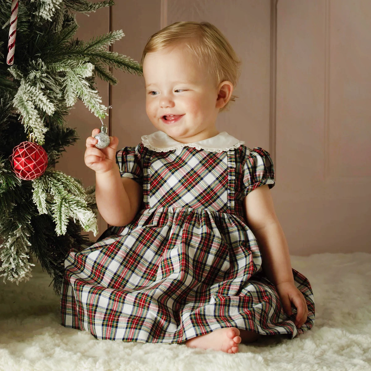 Holiday Shop
