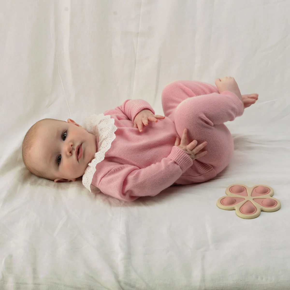 Cashmere Broderie