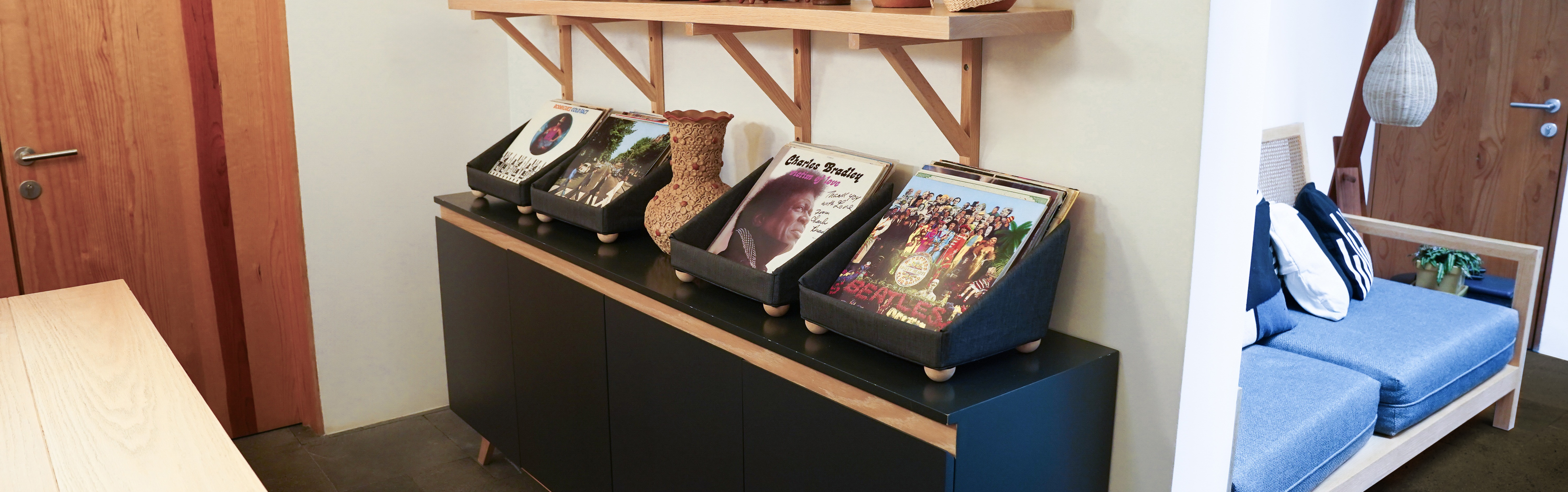 Record Roots Tabletop Storage System
