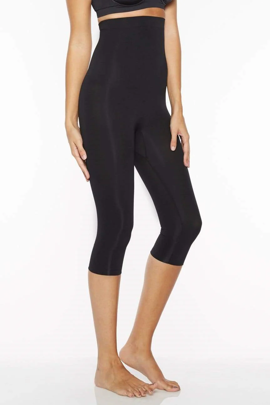 Image of Seamless Shaping Capri Legging - Final Sale