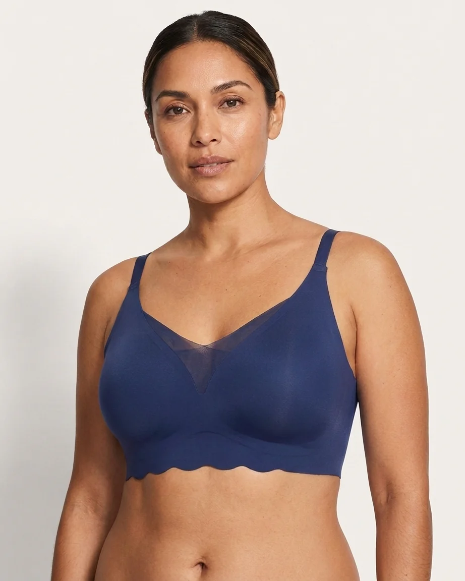 Image of Scalloped Gel Bra