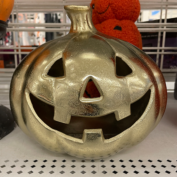 Gold jack-o-lantern found in a Ross Store
