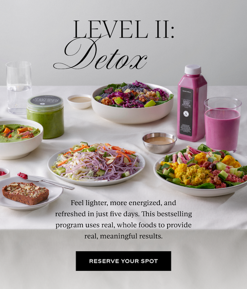 Level II: Detox: Feel lighter, more energized, and refreshed in just five days. This bestselling program uses real, whole foods to provide real, meaningful results.