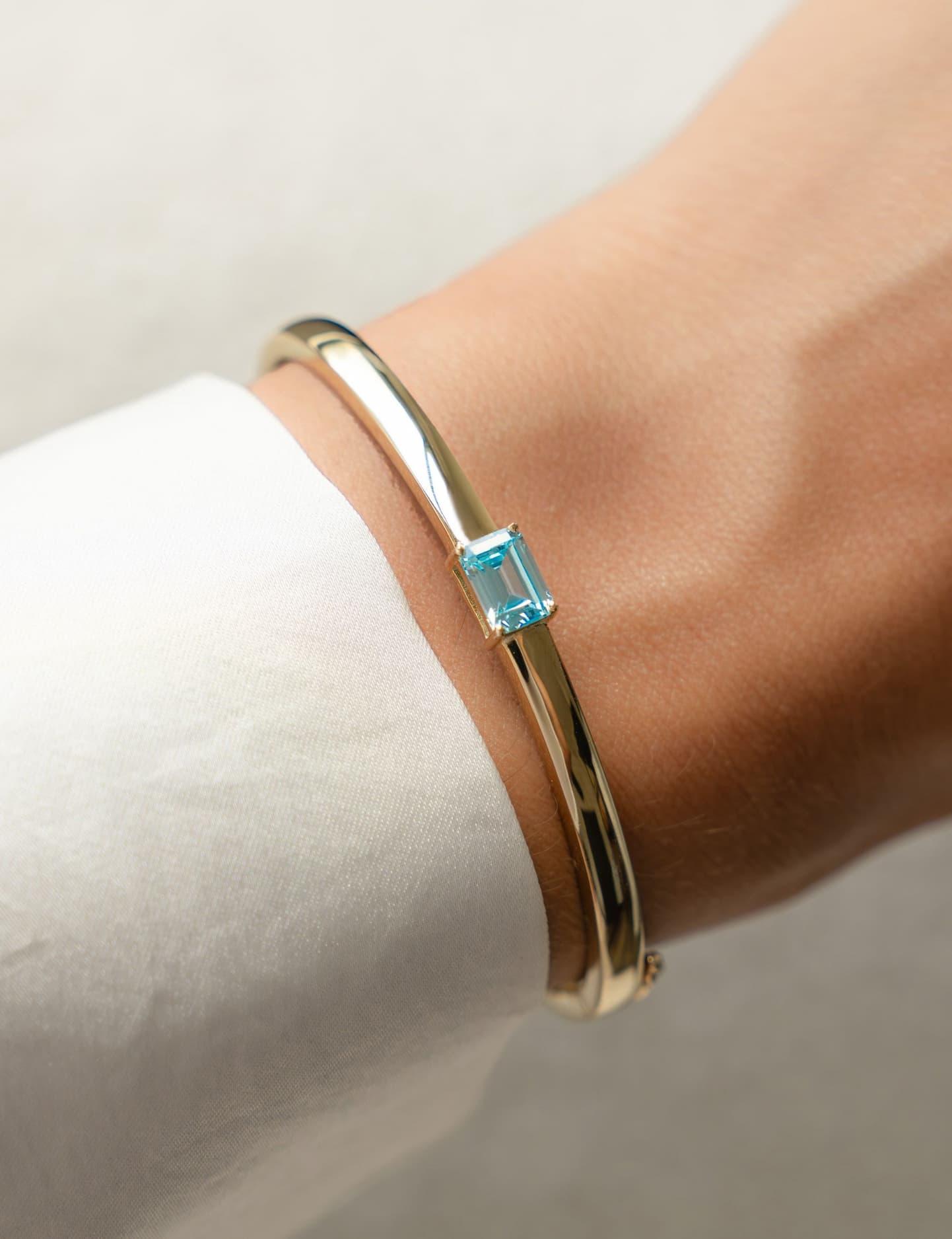 aquamarine bangle