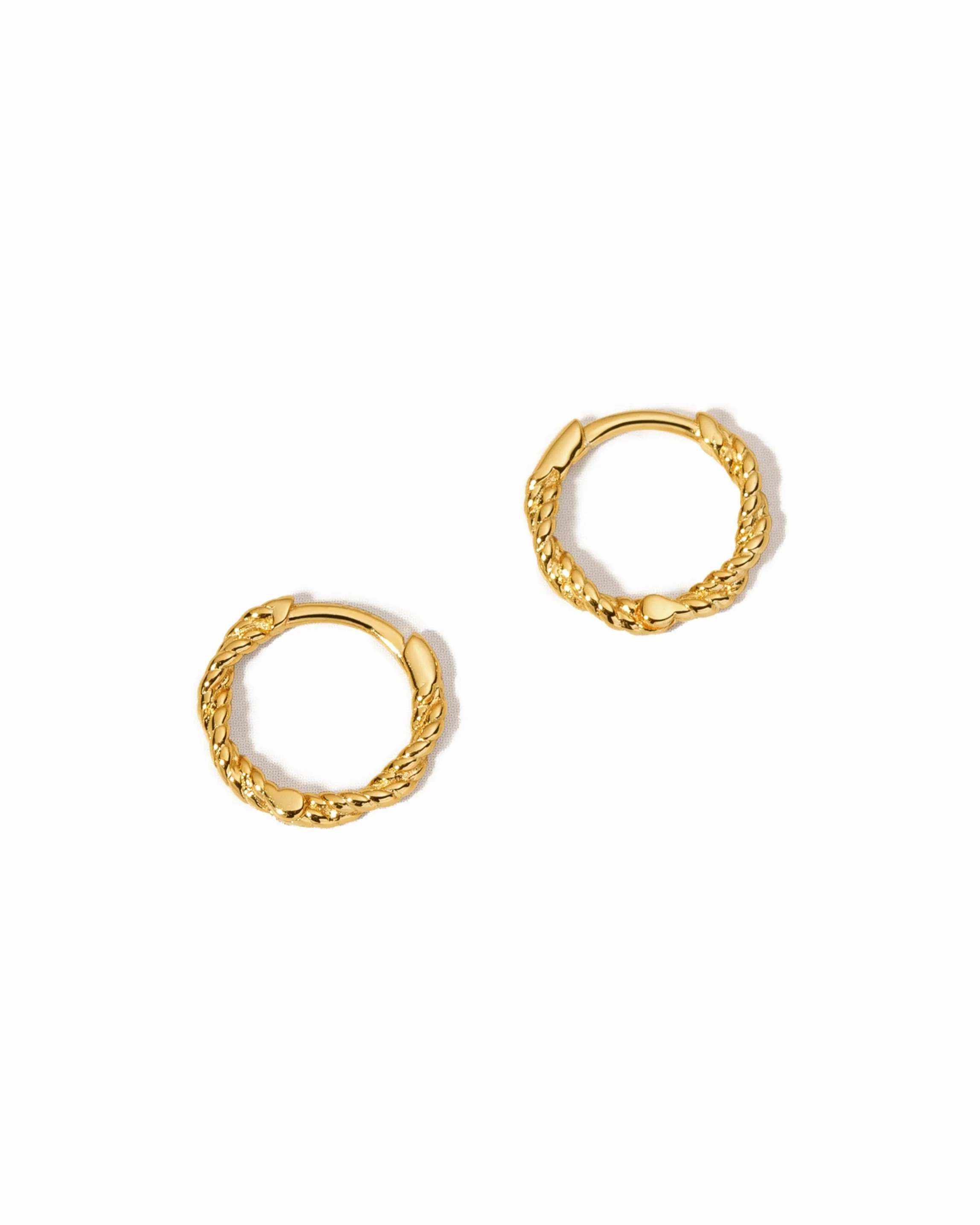 Image of 8mm Spiral Huggie